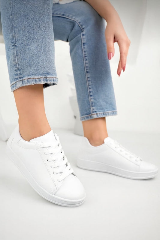 BEYAZ SNEAKERS BAYAN SPOR AYAKKABI